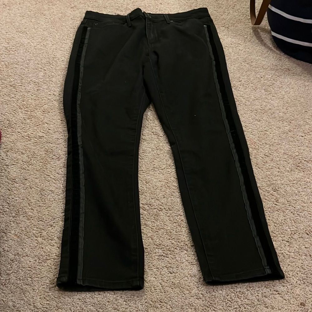 Levi’s high rise ankle skinny 14